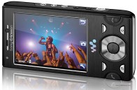 Sony Ericsson W995