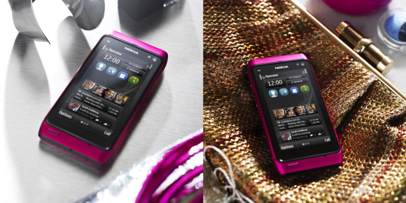 Nokia N8 gets dressed in pink
