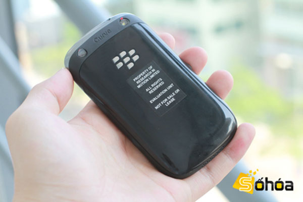 BlackBerry Curve 9320