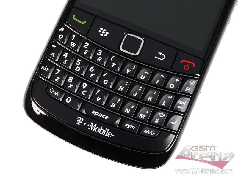 Harga spesifikasi fitur hp BlackBerry Onyx 2, kelebihan kelemahan BB 0780 Onyx 2, keunggulan dan kekurangan handphone Onyx 2 9780, gambar foto desain dan warna BB 9780 Onyx 2