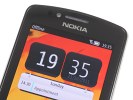 Nokia 700