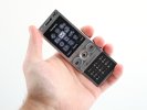 Sony Ericsson W715