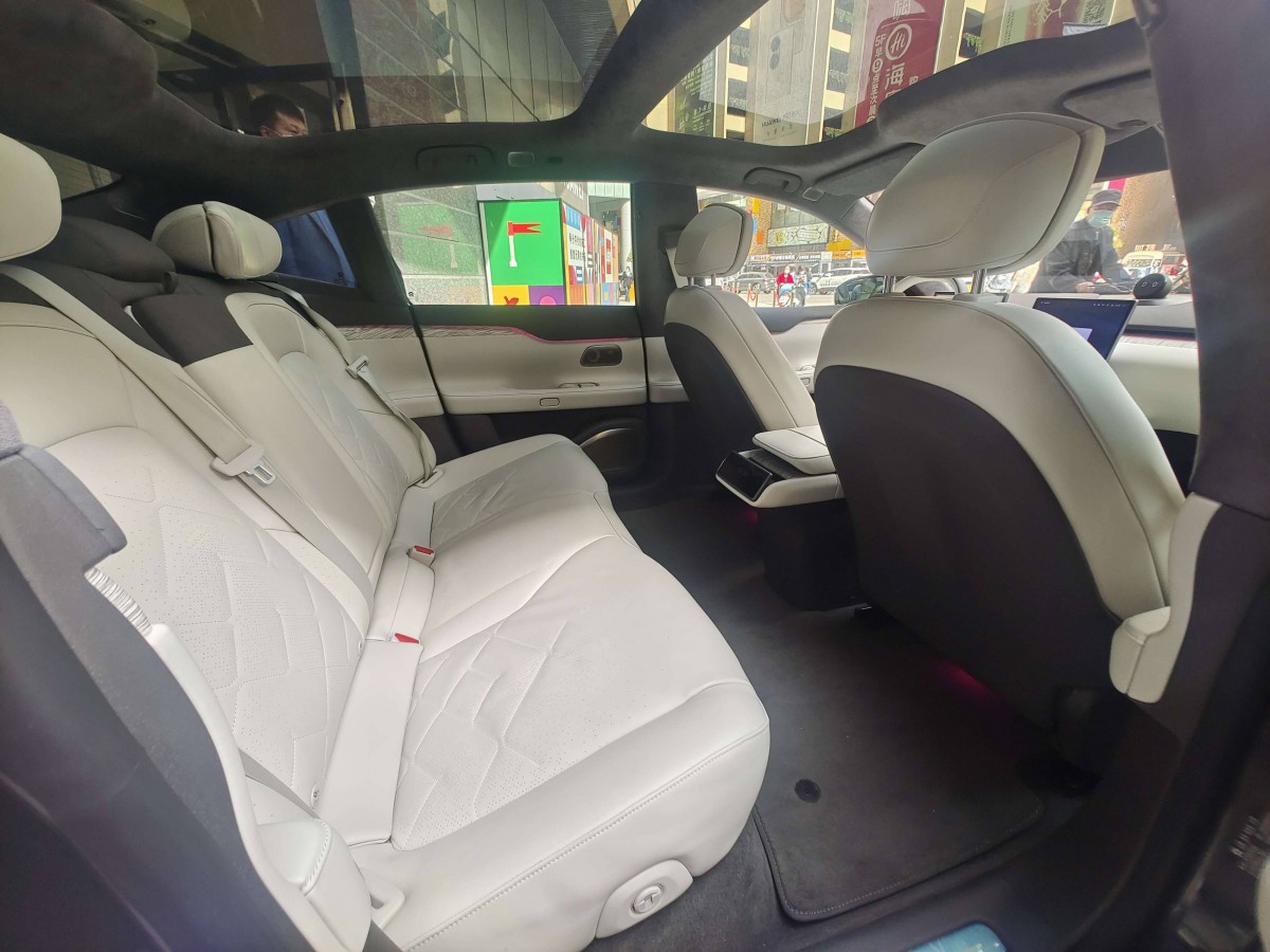 NIO ET7 quick review and drive