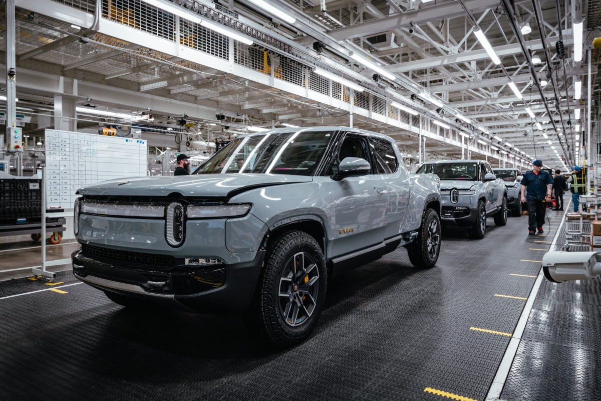 Rivian R1T assembly line