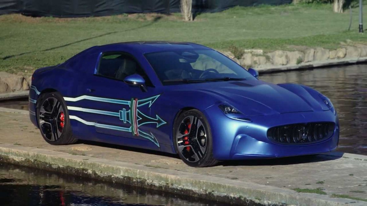 Maserati Gran Turismo Folgore filmed testing at Nurburgring