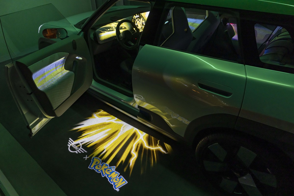 Mini Aceman comes with a Pokemon Mode