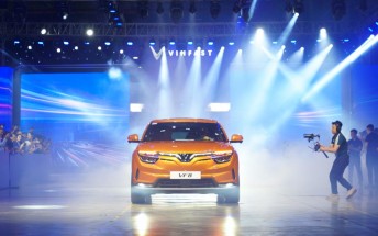 First 100 VinFast VF8 delivered in Vietnam, North America and Europe next
