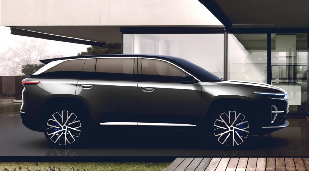 Jeep asks fans for help with naming the new electric Wagoneer