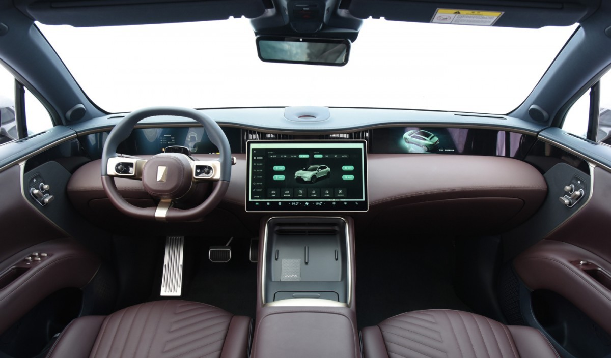 Avatr 11 brings 5,000 orders in just over a week