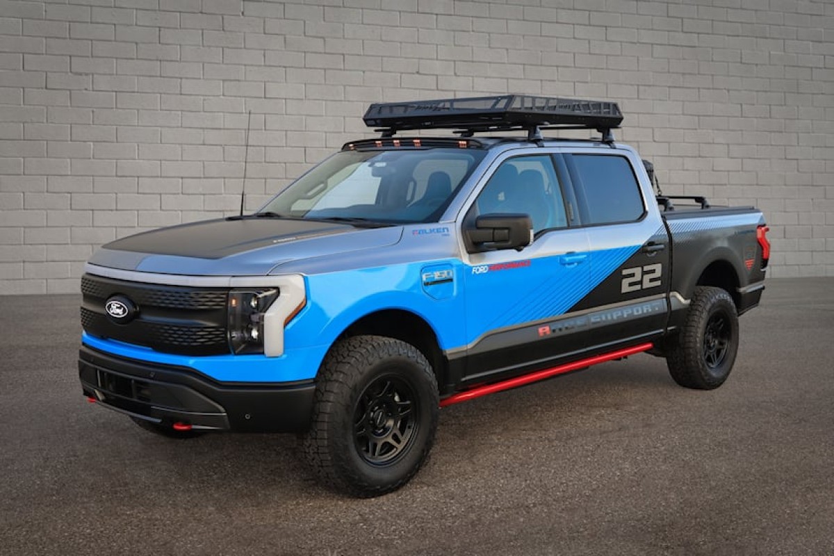 Ford F-150 Lightning and Mustang Mach-E at SEMA 2022
