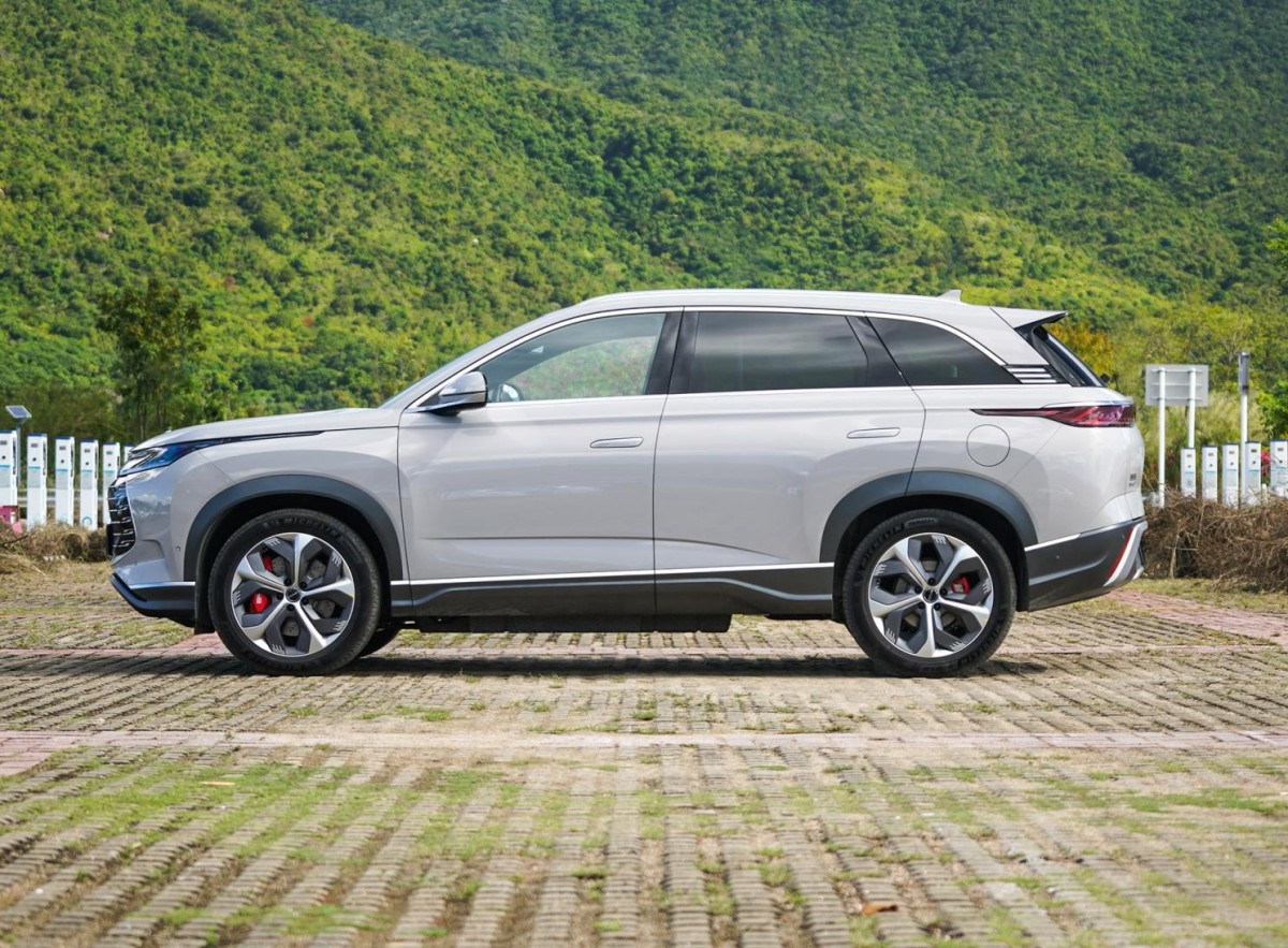 BYD Frigate 07 is the latest electric SUV from China and starts at $29,000