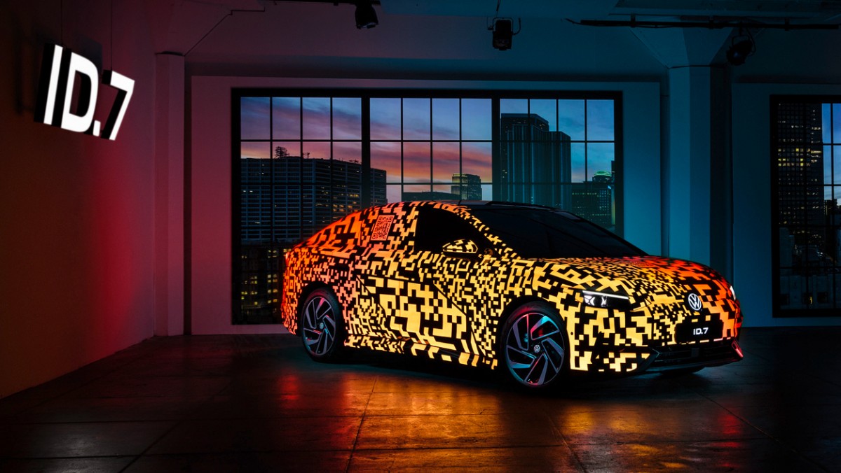 2023 Volkswagen ID.7 wants to compete with Tesla Model 3