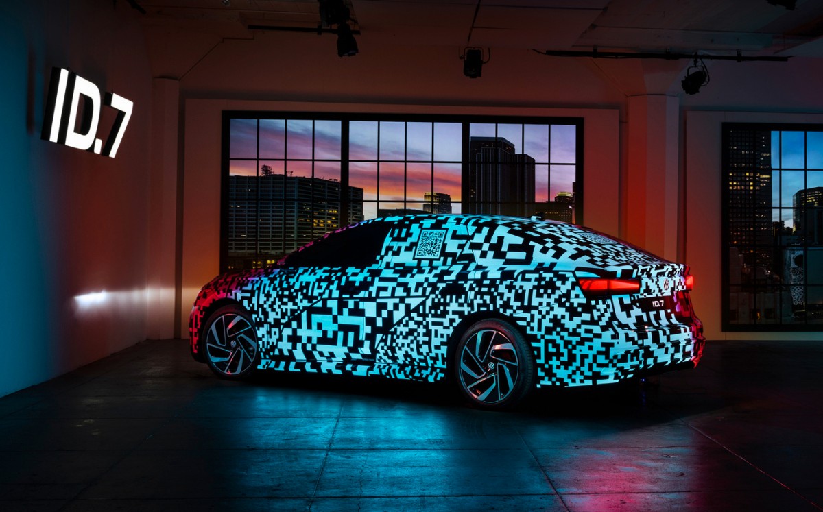 2023 Volkswagen ID.7 wants to compete with Tesla Model 3