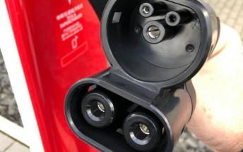 Details of Tesla Supercharger Magic Dock leak