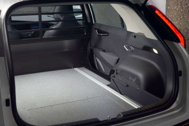 The Kia Niro EV Cargo