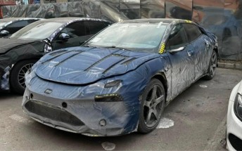 Lotus Envya spotted once again, this time with side-view cameras