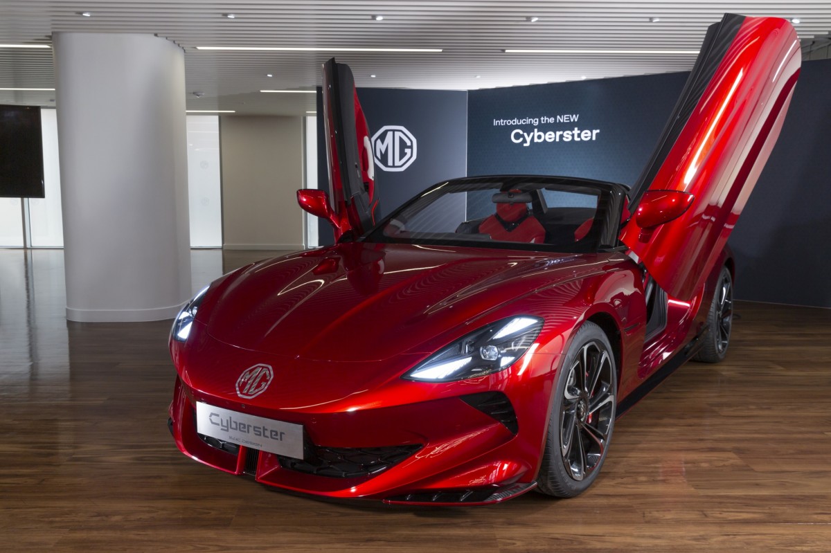 MG Cyberster debuts in UK with prices starting from $70,000