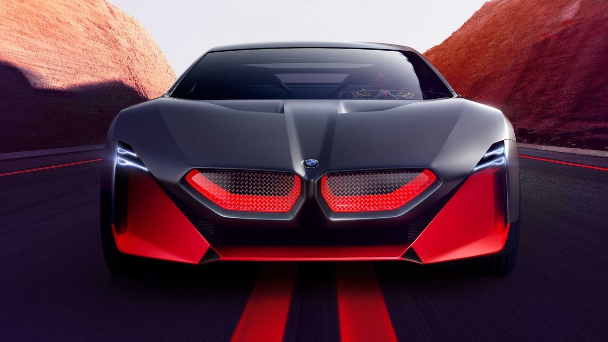 BMW breaks the ground on <span class=