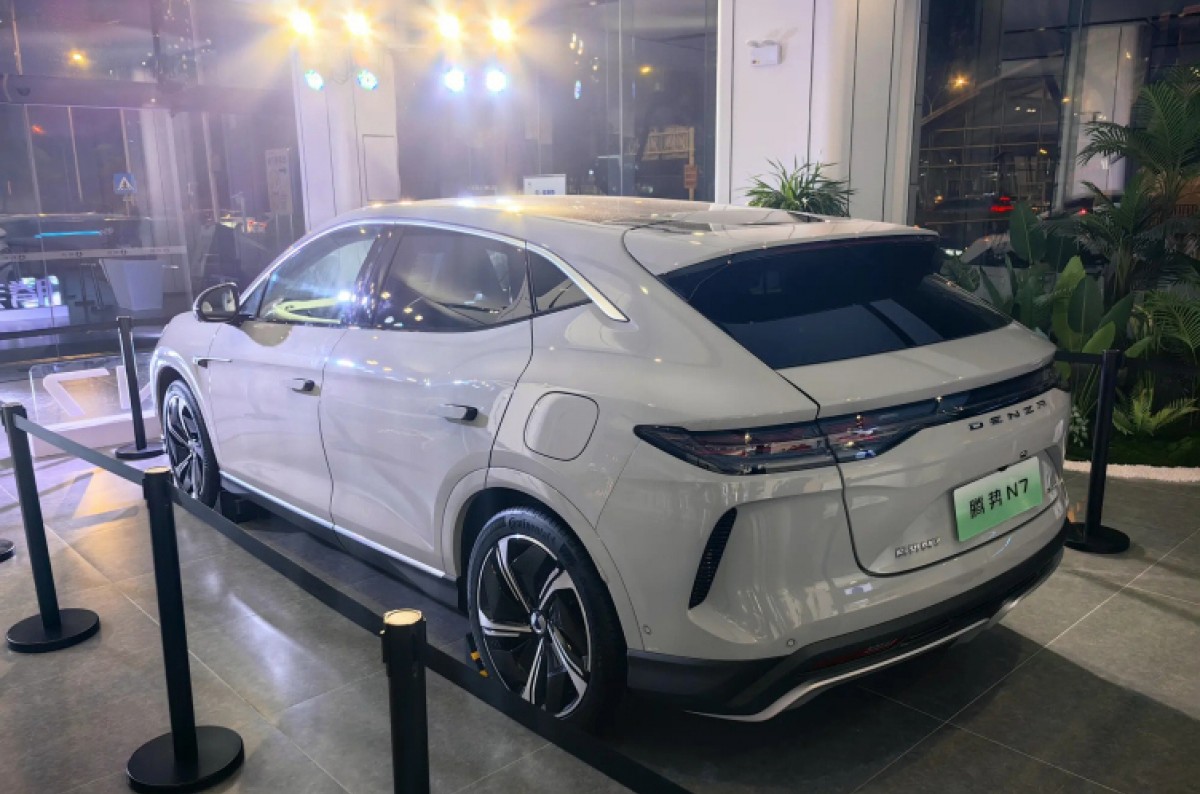 Denza N7 already at the dealerships with deliveries to start next month