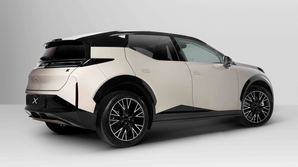 Pre-orders begin for Zeekr 001 and Zeekr X in Sweden and the Netherlands