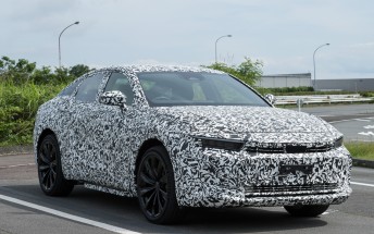 Toyota promises EVs with 1,000 km of range from 2026