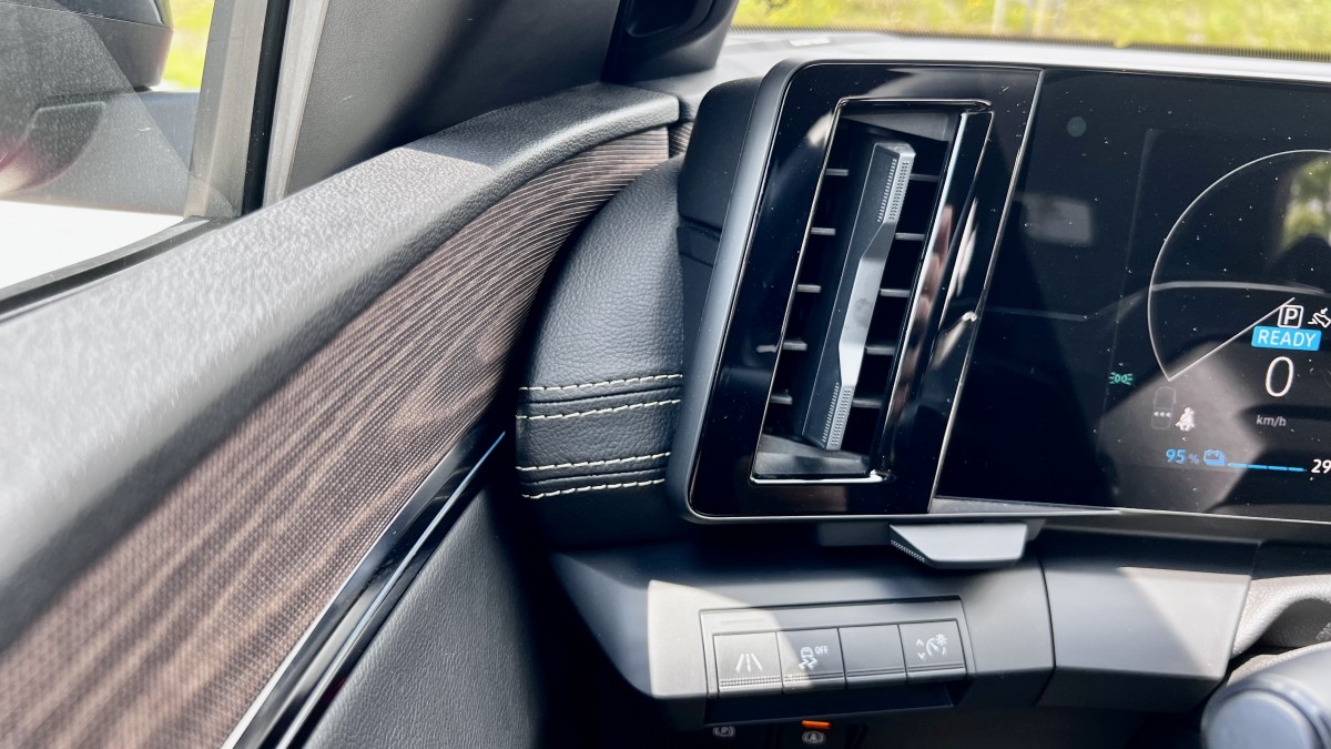 Renault Megane E-Tech EV60 review