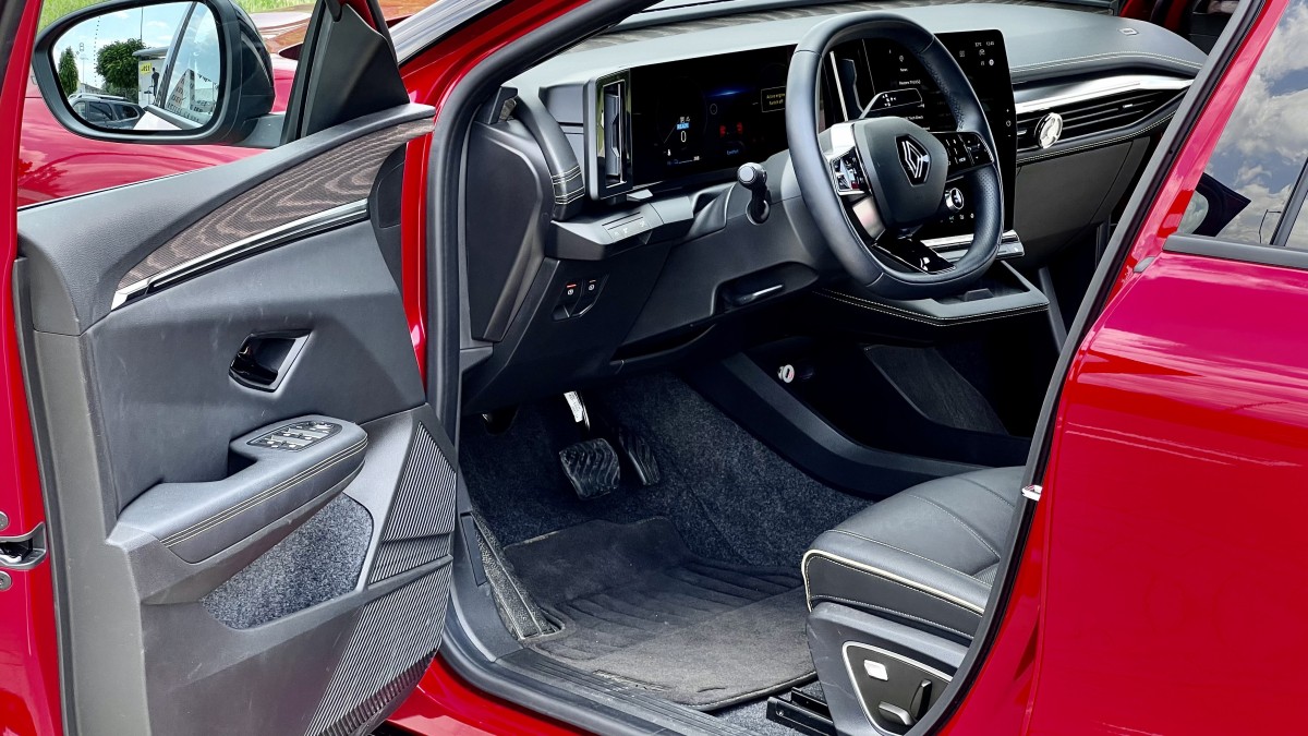 Renault Megane E-Tech EV60 review