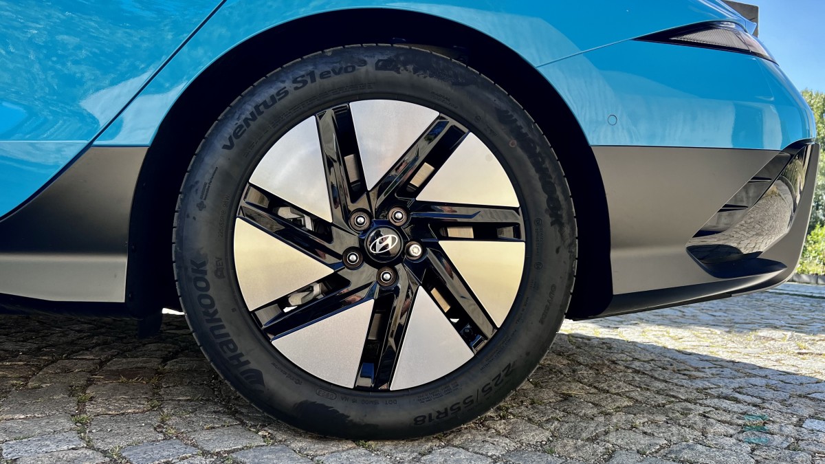 Hyundai Ioniq 6 LR AWD review