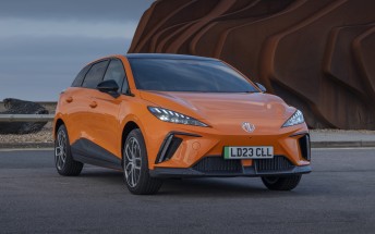 The MG4 EV gets an Extended Range configuration with 322 miles WLTP rating