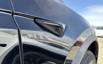 Musk's update met with cheers by HW3, groans for HW4 Tesla owners