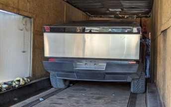 Tesla Cybertruck: new leak shows different tire size