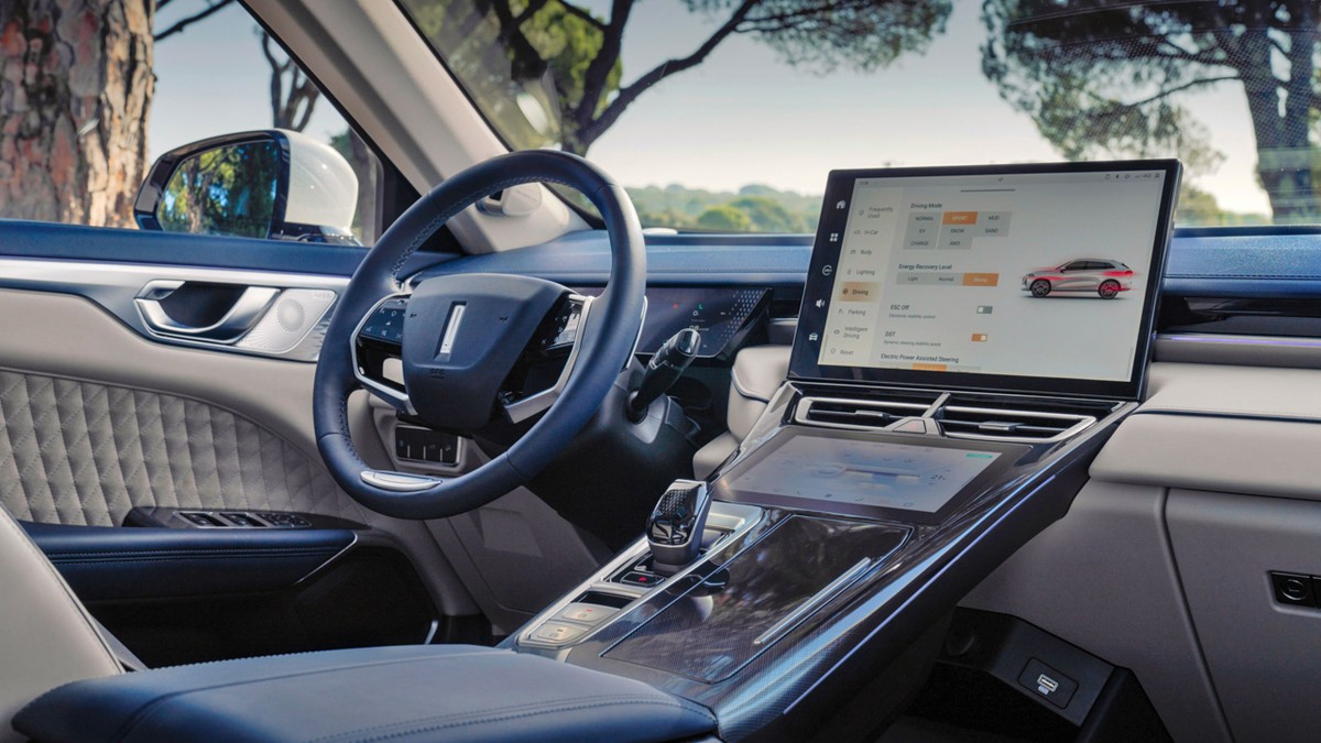 Interior of Wey Coffee 02