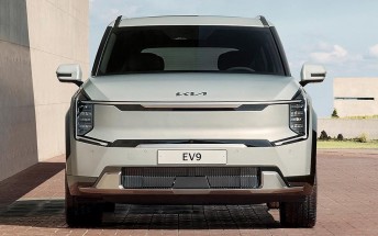 Kia begs its US dealers not to hike up the price of the EV9