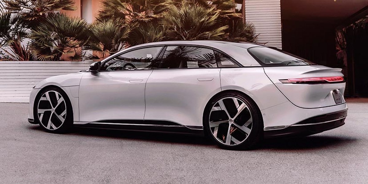 Lucid Motors unveils 2024 Air sedans with lower prices