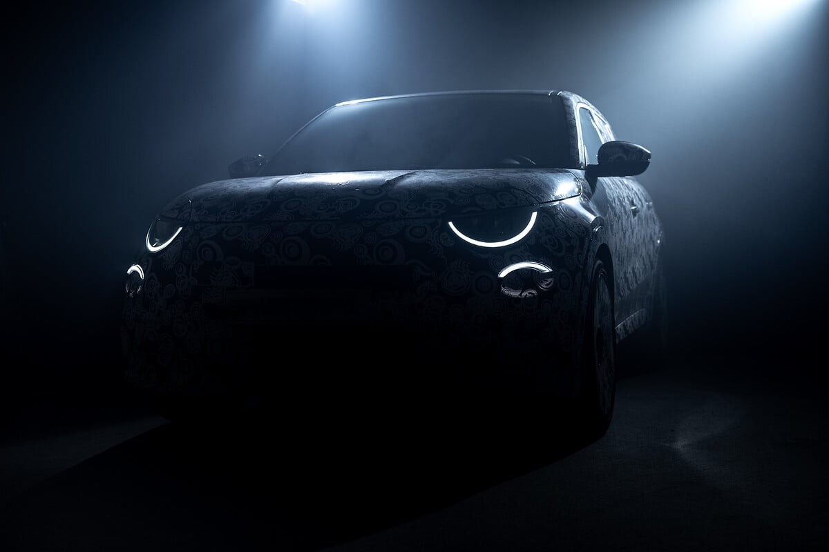 240 hp Abarth 600e teased for the first time