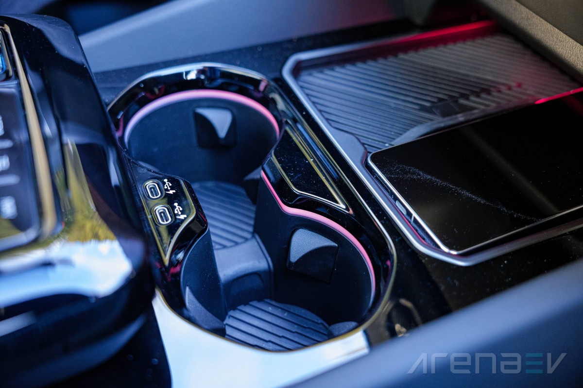 BMW i5 M60 review