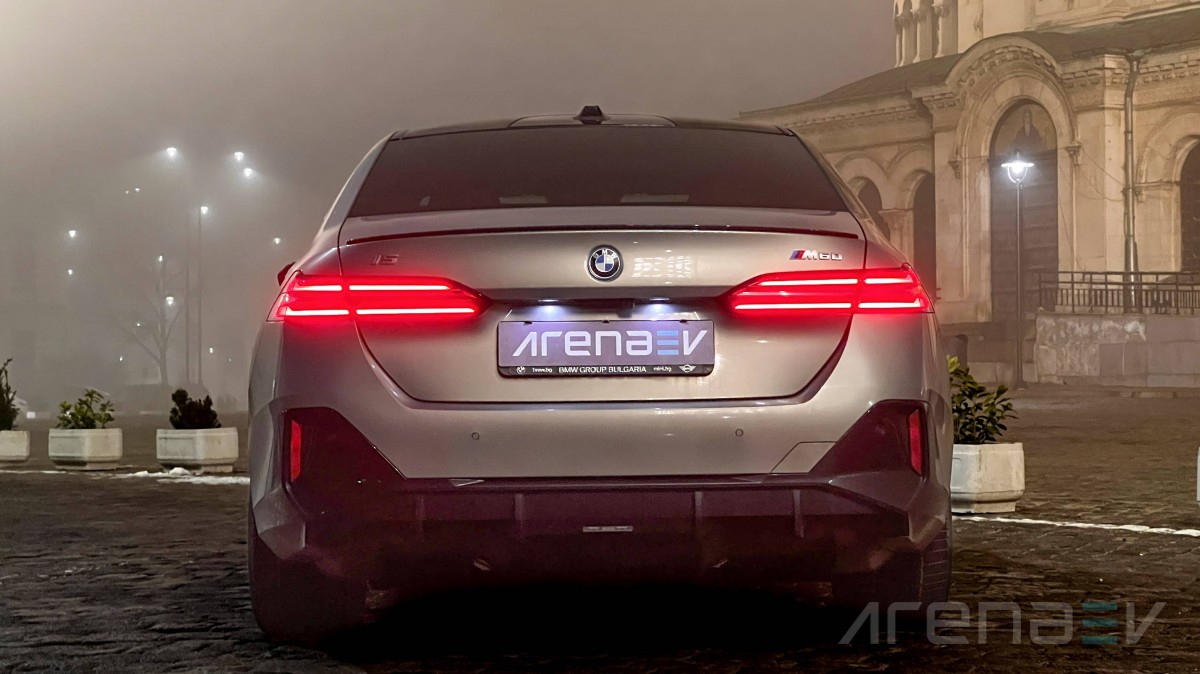 BMW i5 M60 review