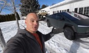 JerryRigEverything tests Tesla Cybertruck's towing abilities