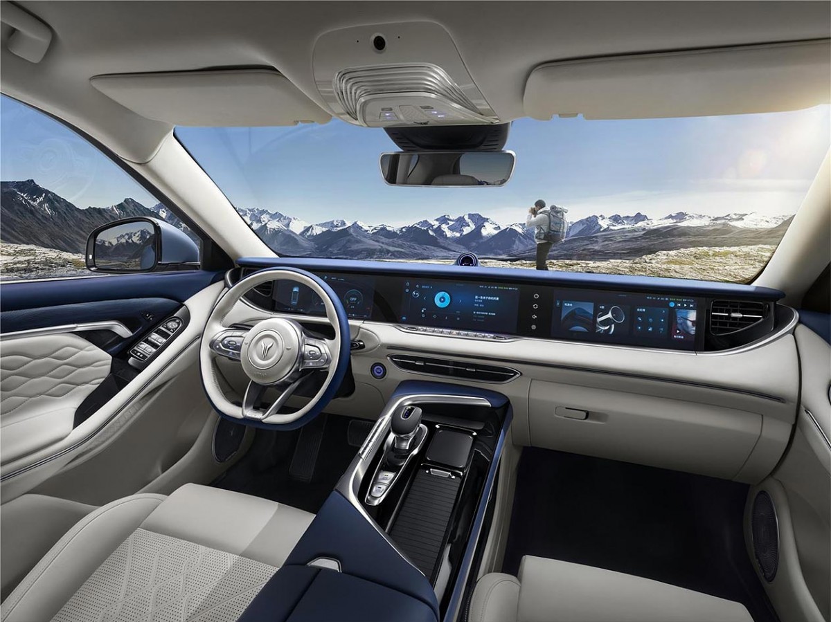 Voyah and Huawei partner up