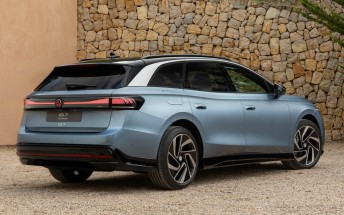 VW ID.7 Tourer orders open in the UK, has roughly the same price as the sedan