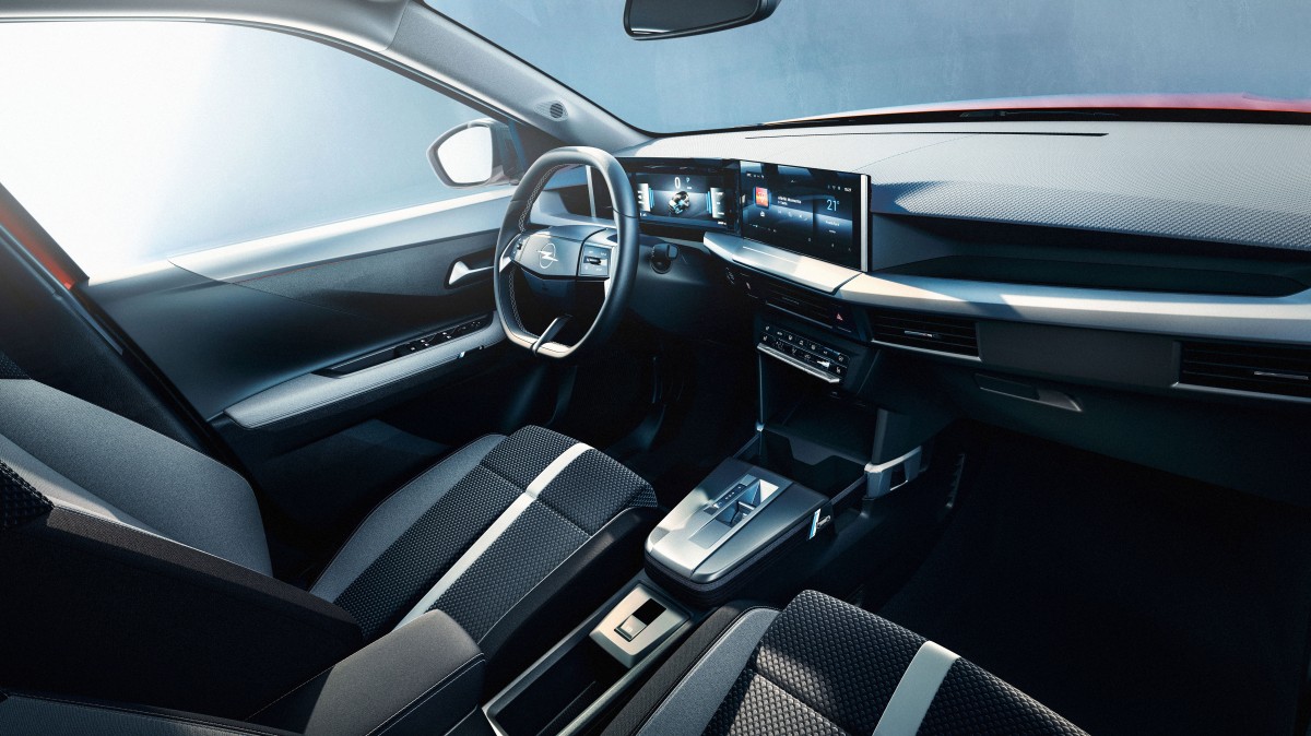 Opel shows the upcoming Frontera EV for the first time