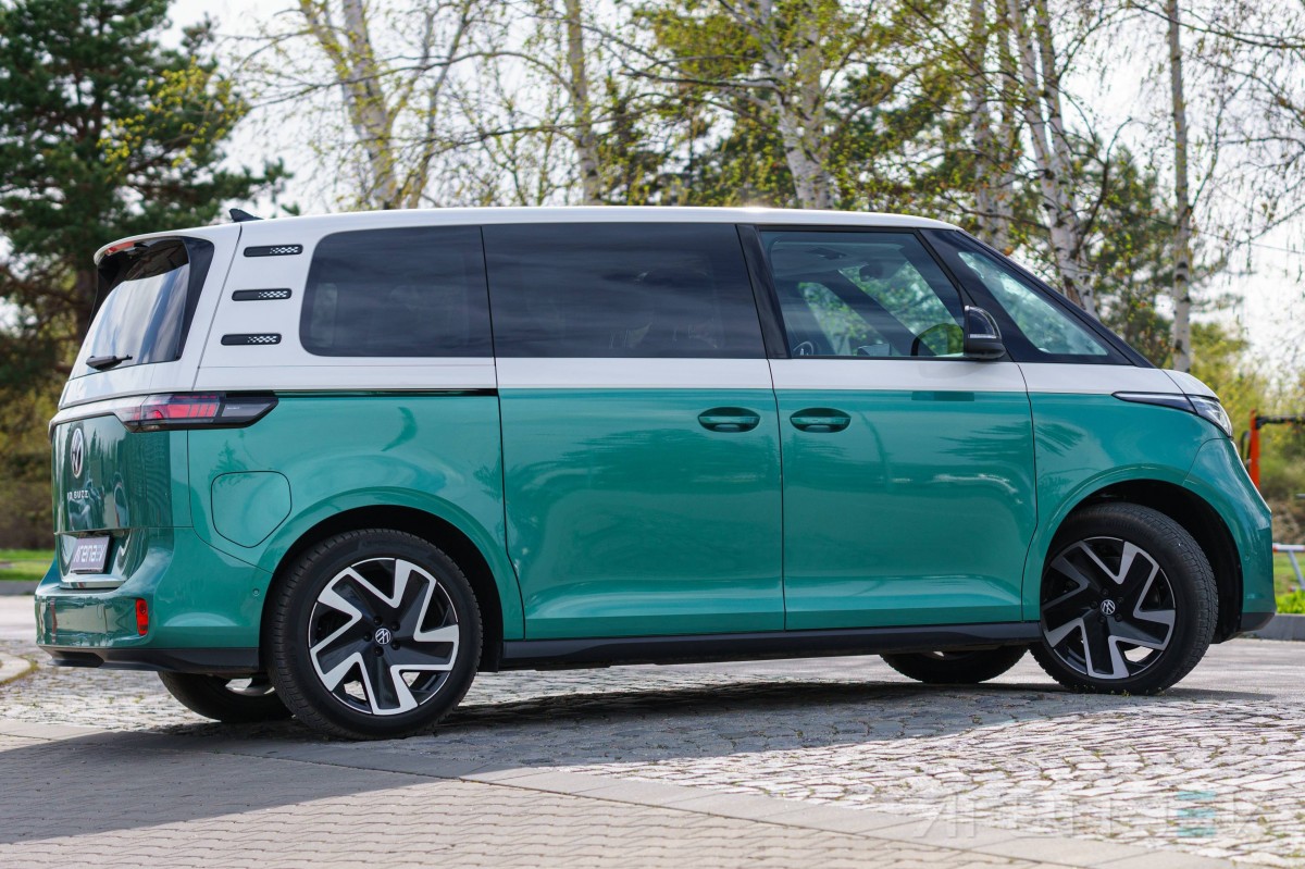 Volkswagen ID.Buzz Pro review