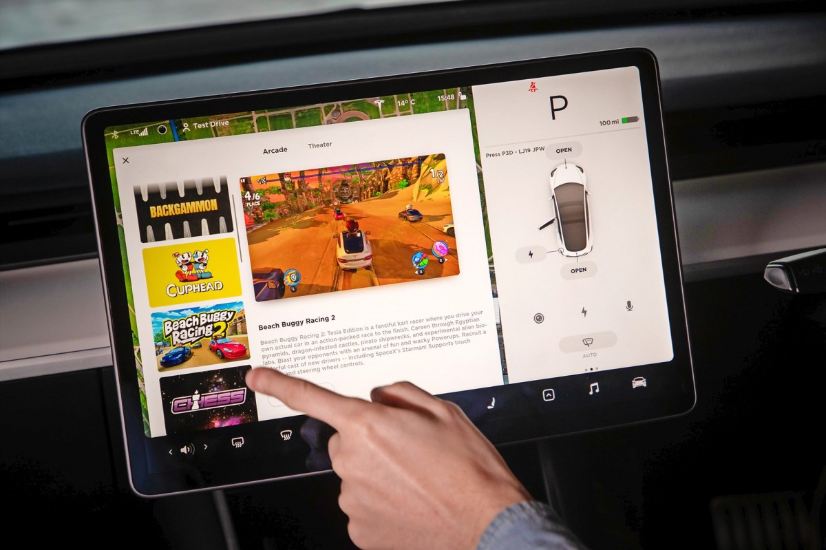 Tesla's 2024.20 software update: a brighter, cooler, and more entertaining drive