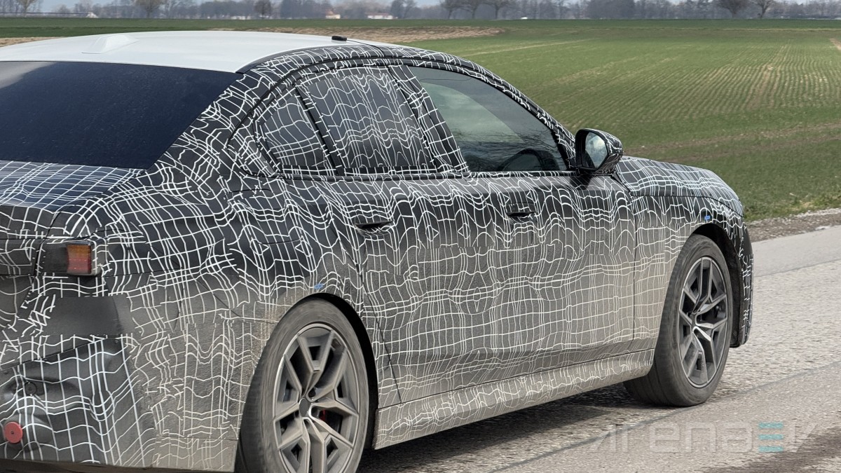 Exclusive: BMW i3 Neue Klasse spotted testing