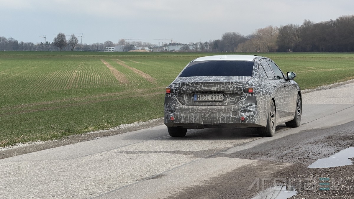 Exclusive: BMW i3 Neue Klasse spotted testing