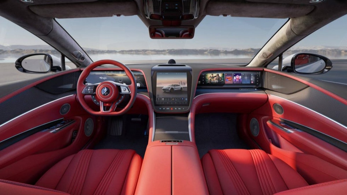 BYD's Yangwang U7 debuts in China - an electric 1,287-hp status quo challenger