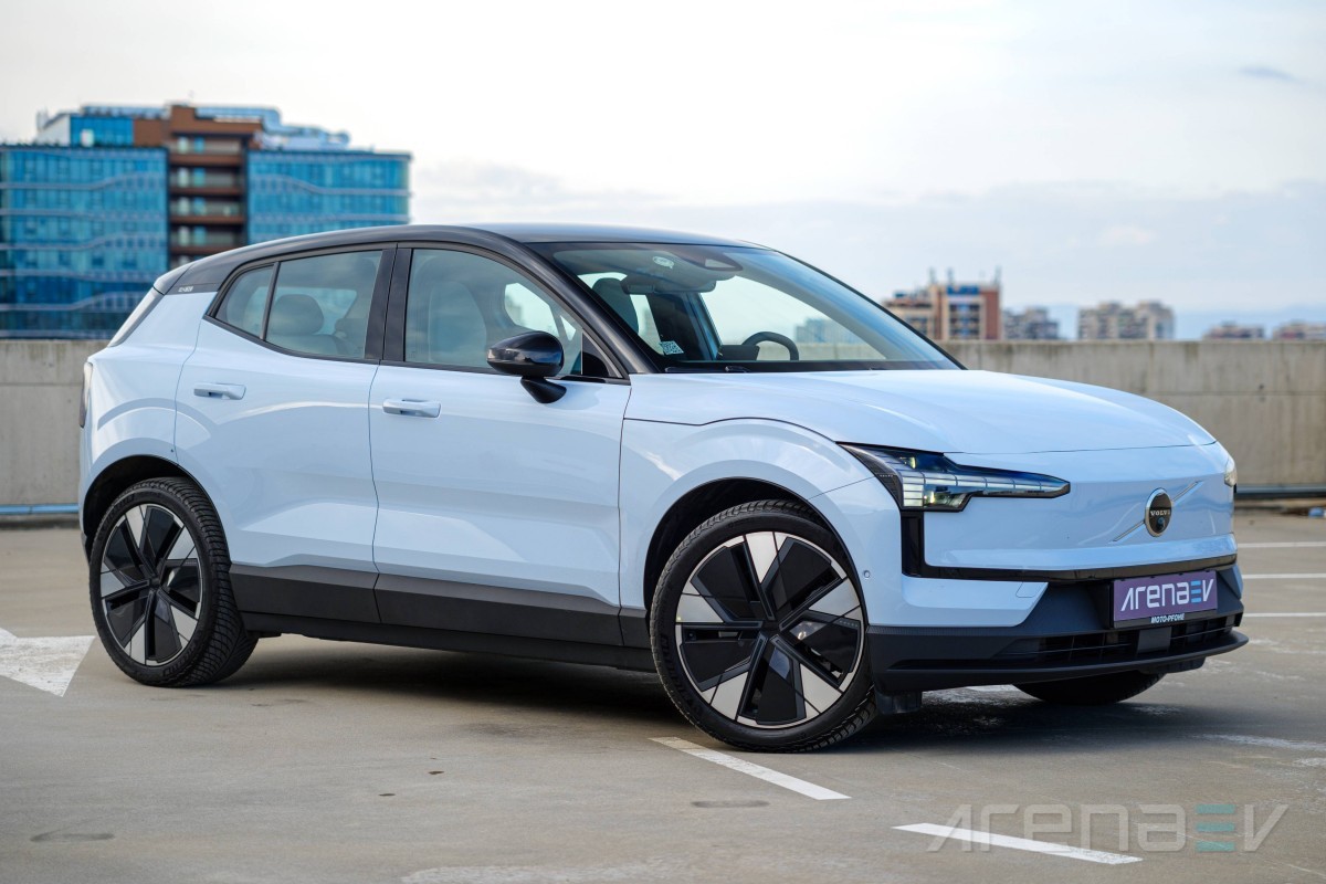 Volvo starts making the EX30 in Europe