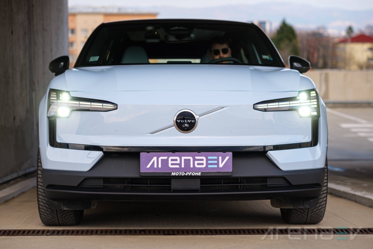 Volvo starts making the EX30 in Europe