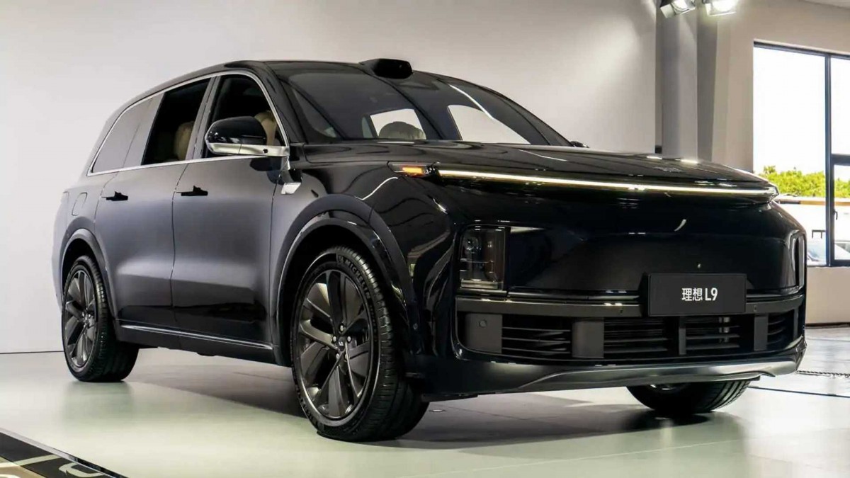 Li Auto refreshes electric SUV lineup with tech boost, keeps prices steady