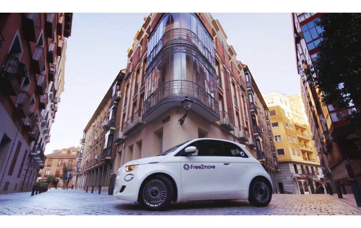 Fiat, Ample and Free2move introduce a battery swap service for EV ride sharing